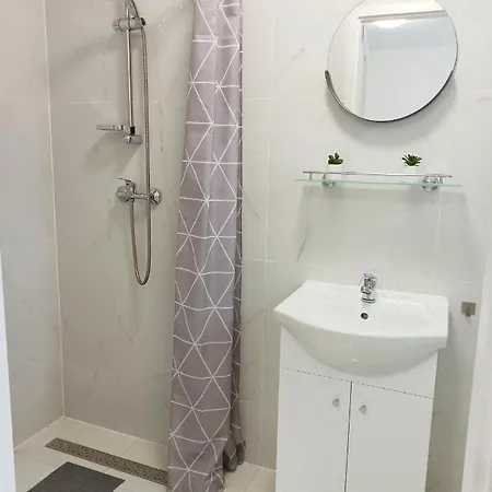 Apartment Grafit Hajdunanas